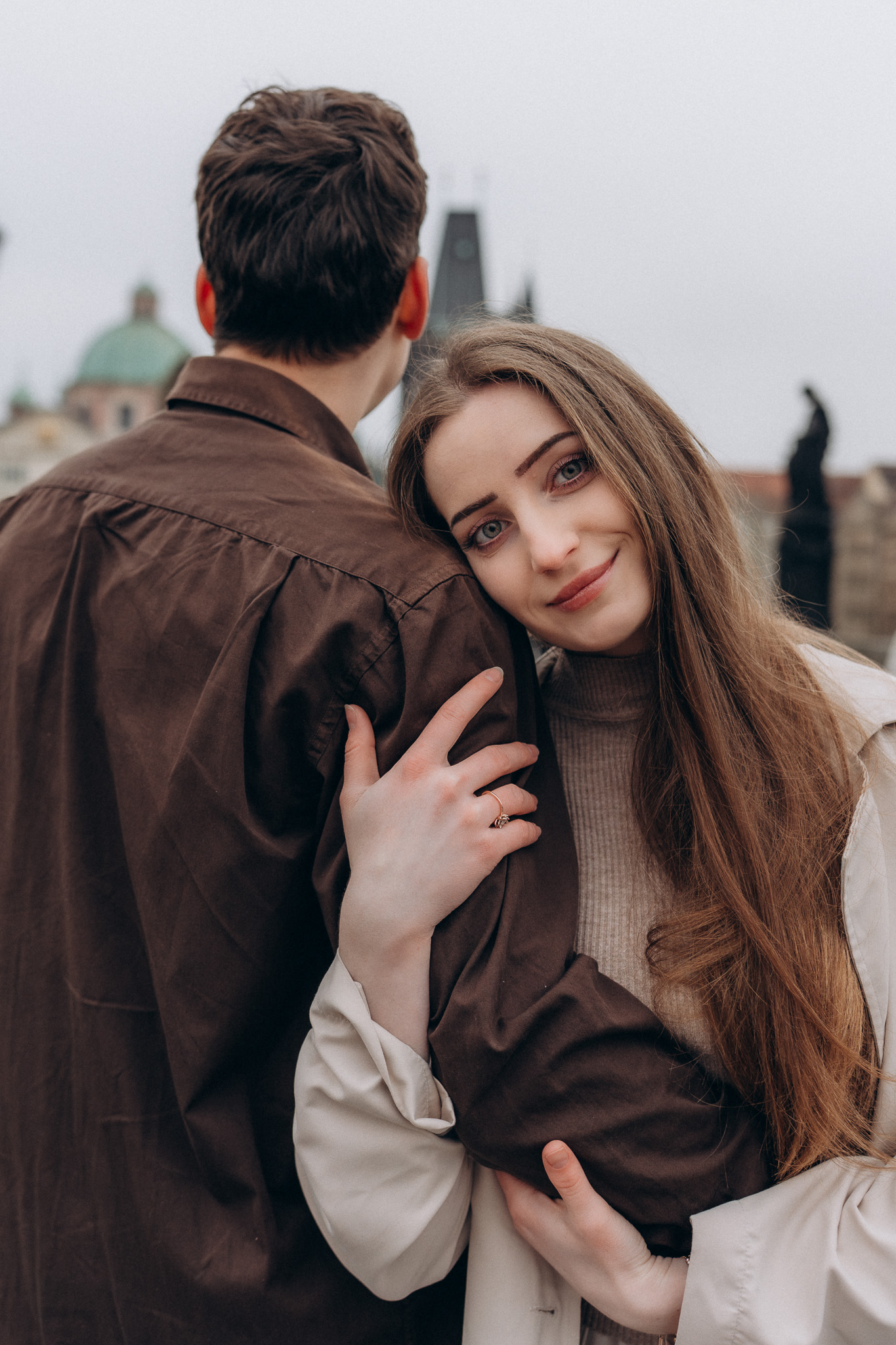 Intimate couple photoshoot on Charles Bridge Prague